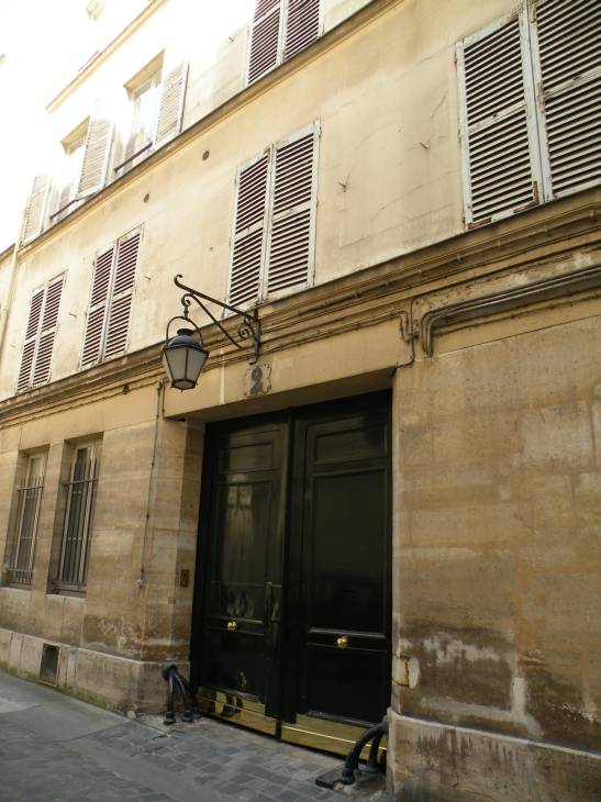  porte avec lampadaire, passage du 40, rue du Bac